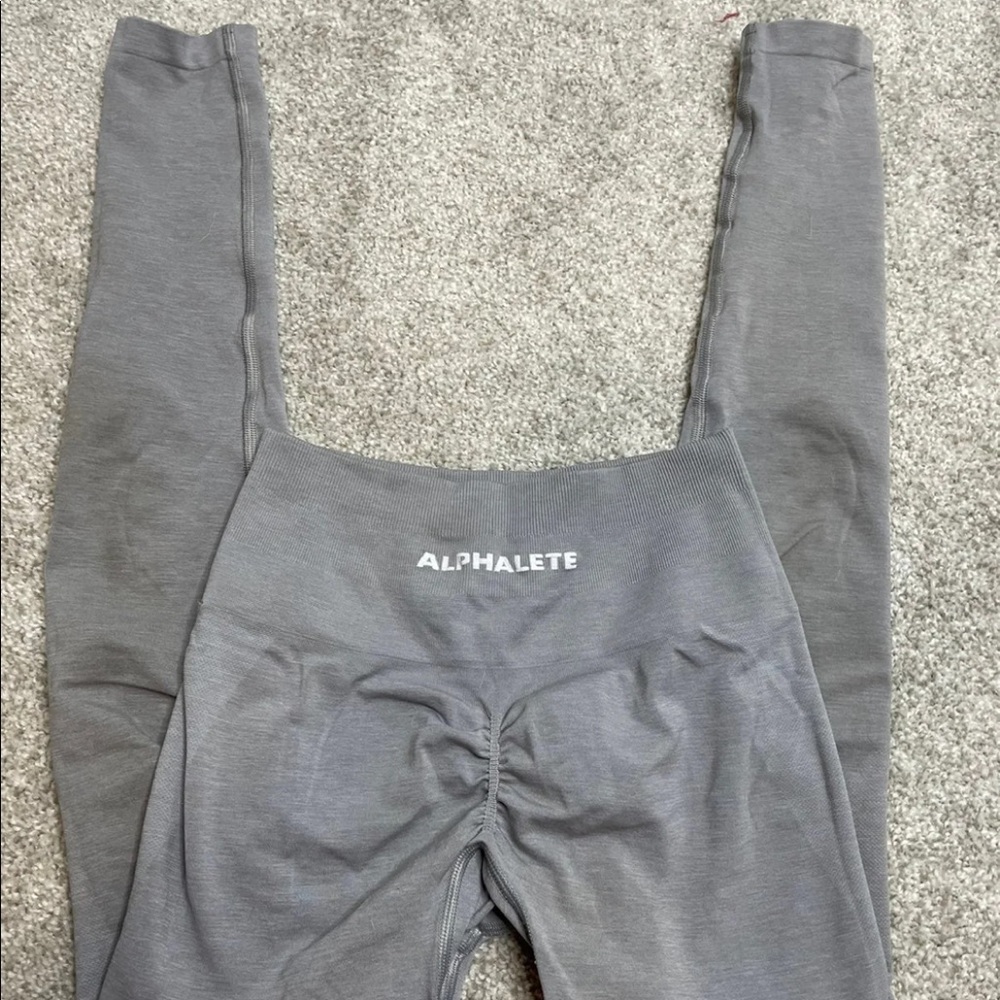 Alphalete amplify leggings